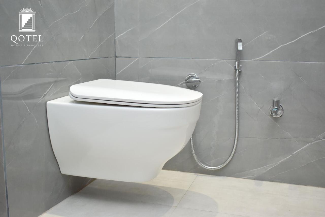Qotel Hotel Signature Bnb-Ashok Vihar New Delhi Extérieur photo